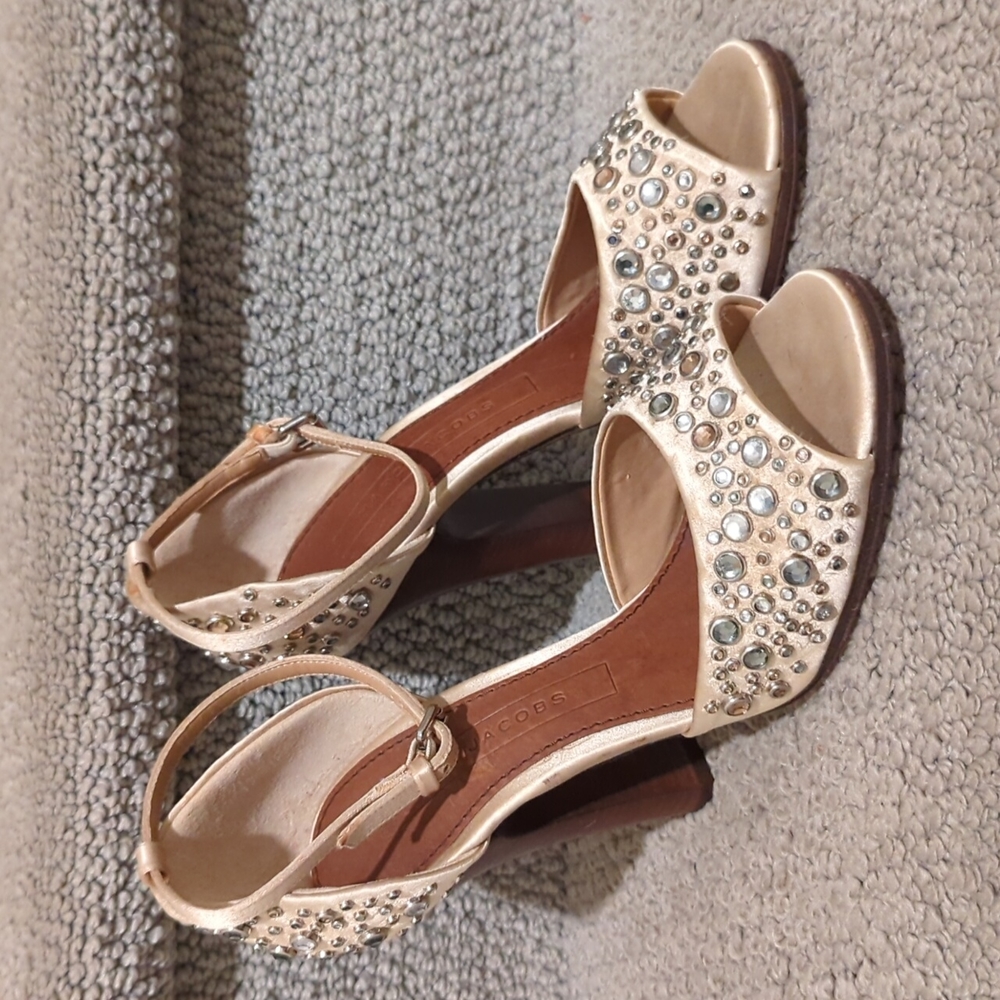 Marc Jacobs jeweled dress sandal sz. 7